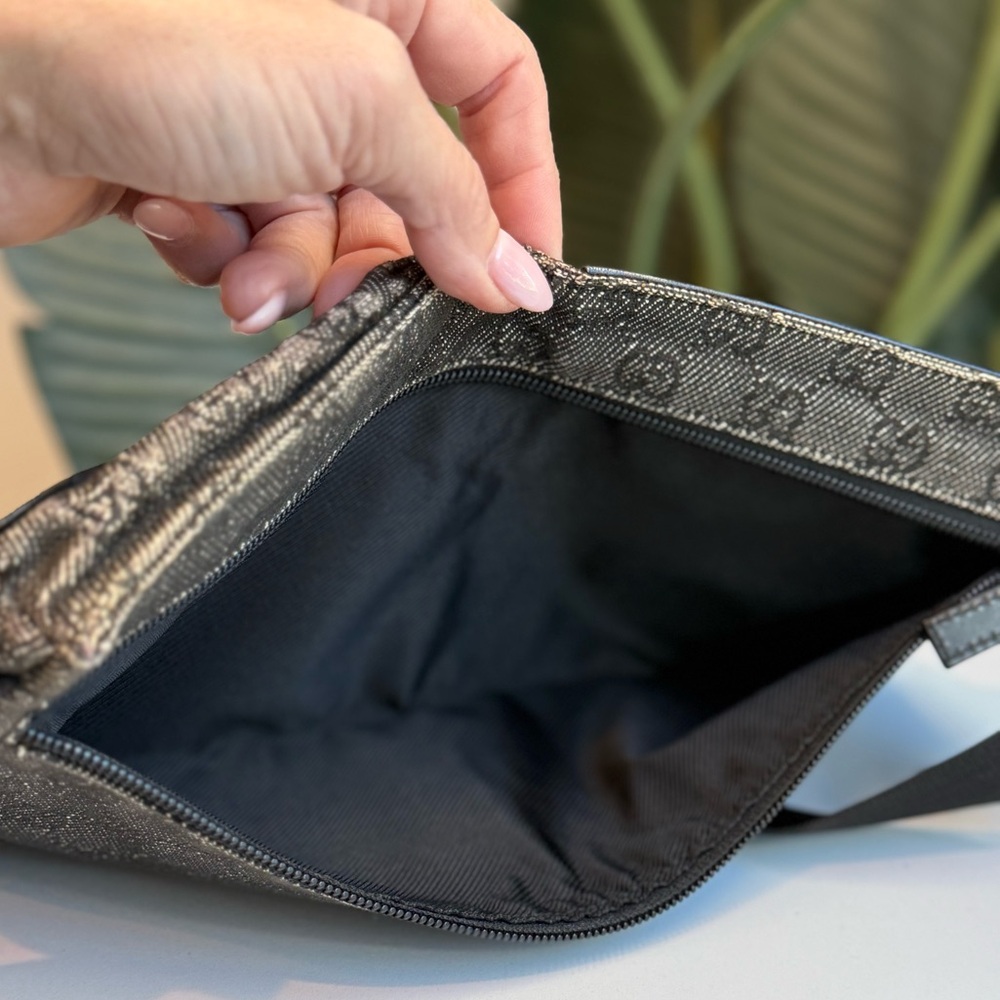 Gucci GG Canvas Double Pocket Waist Pouch - Picture 13 of 13